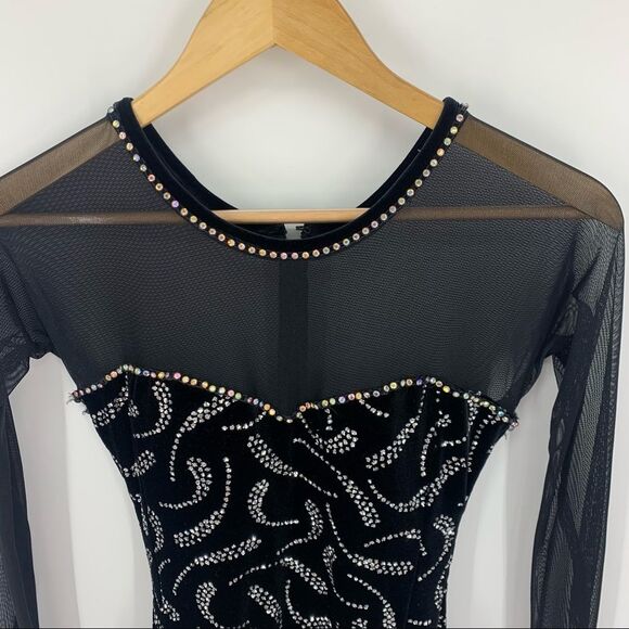 Ice Figure Skating Dress Girls Long Sleeved Black Gymnastics Dress - Picture 2 of 15